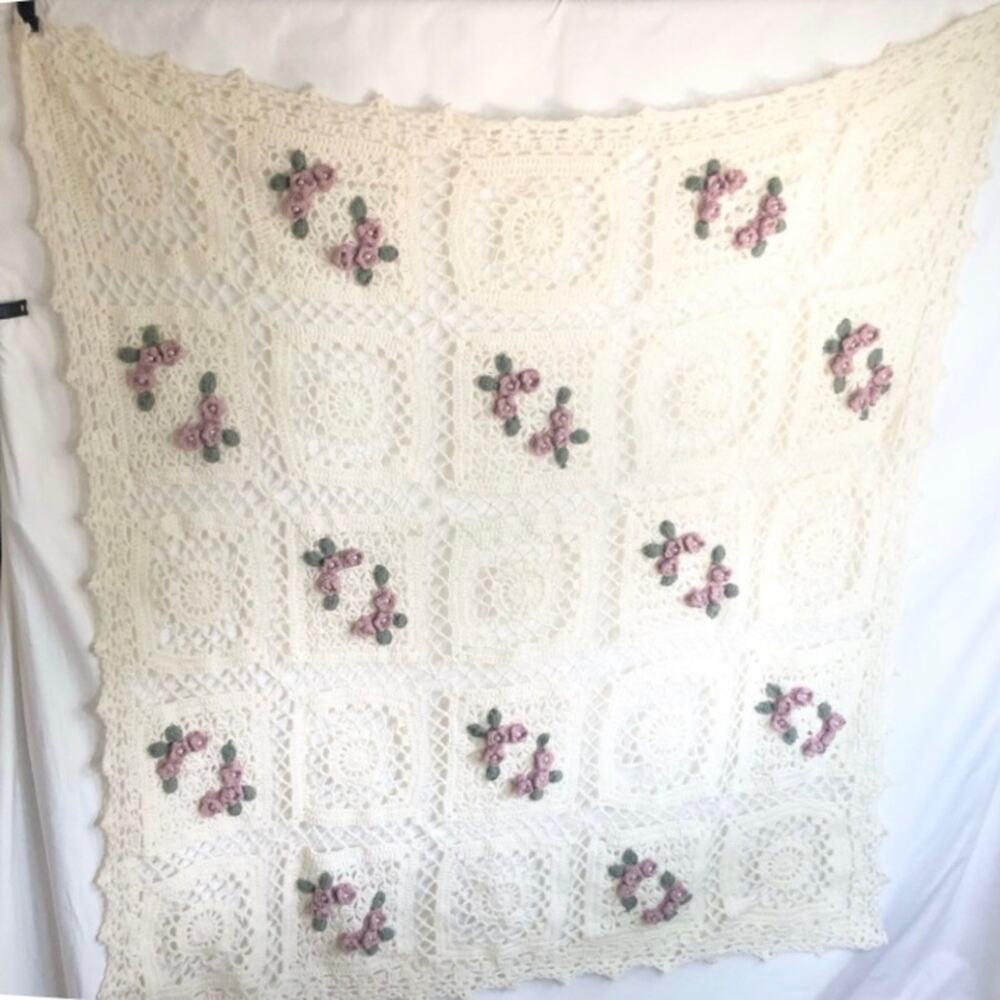 Vintage Handknitted Floral & Pearl Blanket